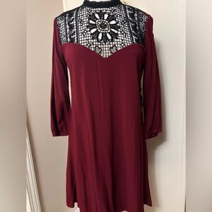 Forever 21 Burgundy and Black Lace Long Sleeve Dress